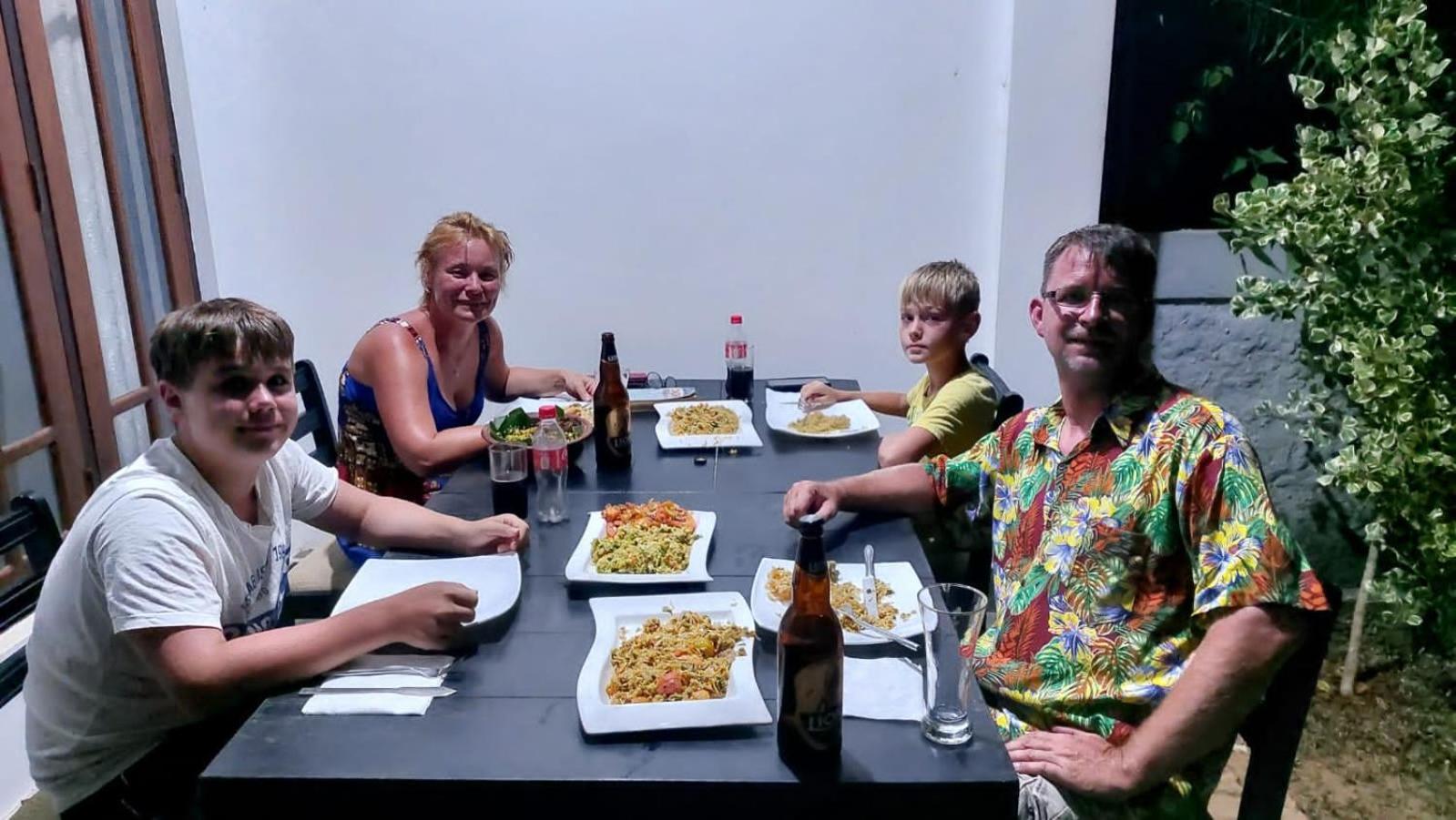 Amour At Turtle Beach Tangalle Εξωτερικό φωτογραφία